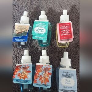 Bath & Body Works Wallflowers Fragrance Refills - Blue, Red, White